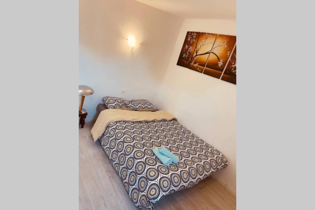 Studio Cosy Avec Possibilite Piscine En Supplement Tulon Zewnętrze zdjęcie
